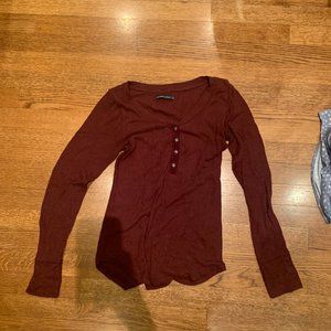 dark red long sleeve v-neck knit sweater